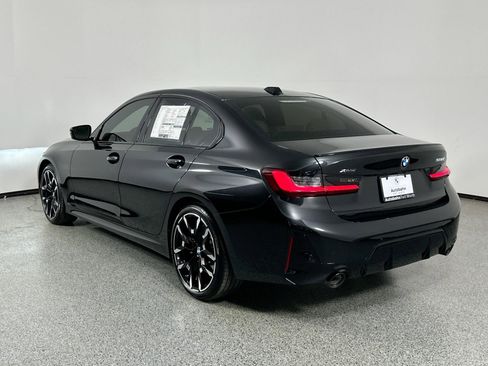 Used 2025 BMW 330i xDrive Sedan w/ M Sport Package image 7