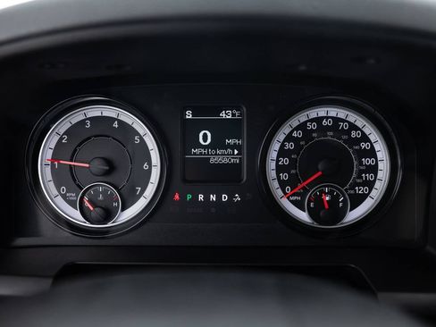 Used 2018 RAM 1500 Express w/ Express Value Package image 35