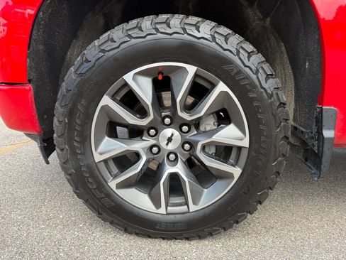 Used 2022 Chevrolet Silverado 1500 RST AWD/4WD image 7