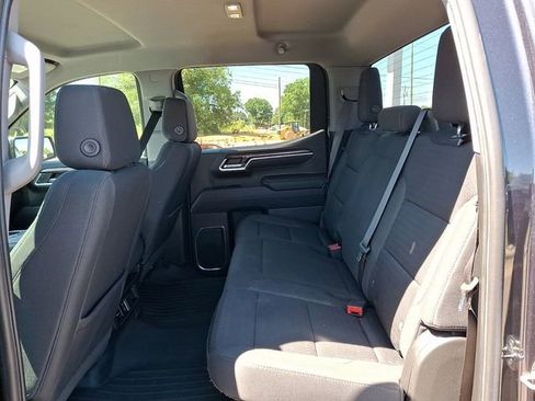 Used 2022 Chevrolet Silverado 1500 LT AWD/4WD image 8