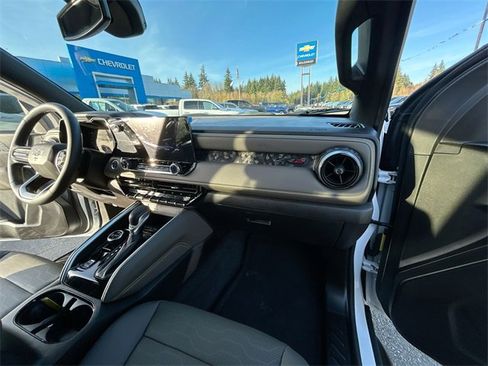 Certified 2024 Chevrolet Colorado ZR2 w/ ZR2 Convenience Package III image 29