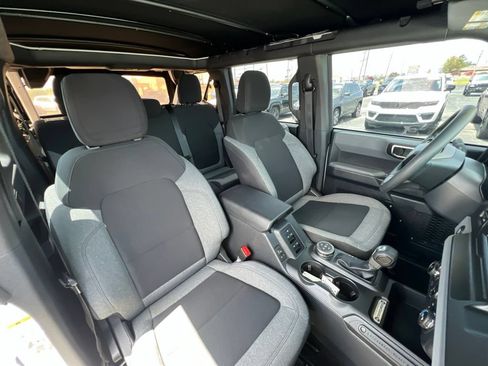 Used 2022 Ford Bronco 4-Door w/ Sasquatch Package AWD/4WD image 28