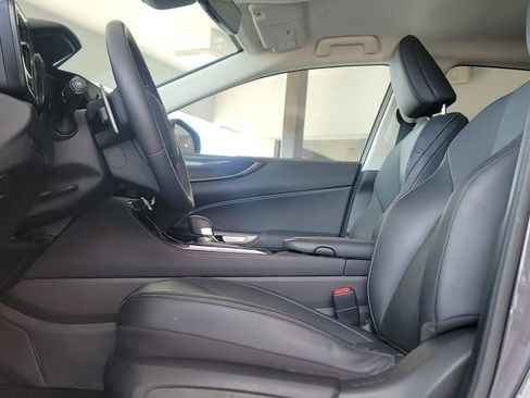 Used 2022 Lexus NX 250 FWD w/ Towing Package (2000 Lbs) image 9