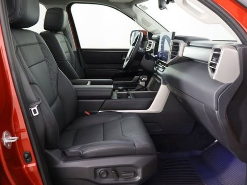 Used 2022 Toyota Tundra Limited image 17