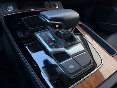 Certified 2023 Audi Q5 2.0T Premium Plus w/ Premium Plus Package image 18