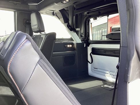 Used 2024 Ford Bronco Raptor w/ Interior Carbon Fiber Pack 6 image 21