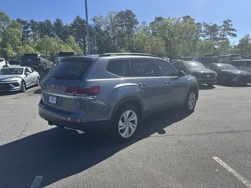 Used 2021 Volkswagen Atlas SE w/ Panoramic Sunroof Package image 7