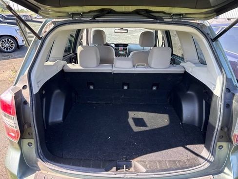 Used 2015 Subaru Forester 2.5i Premium w/ All-Weather Package AWD/4WD image 17