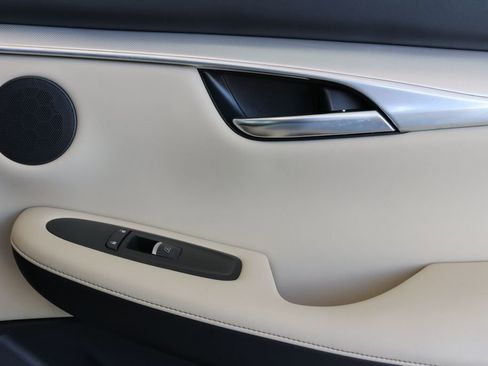 Certified 2020 INFINITI QX50 Luxe w/ Navigation Package image 28