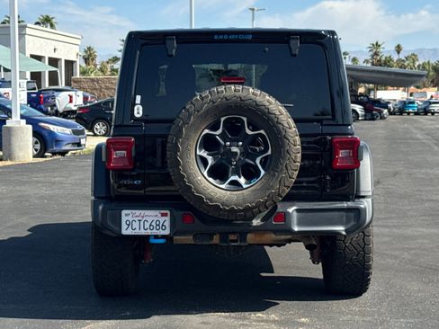 Used 2022 Jeep Wrangler Unlimited Rubicon 4xe image 4