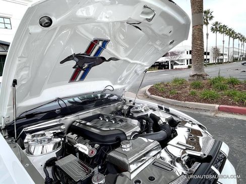 Used 2013 Ford Mustang GT Premium w/ Security Pkg image 26