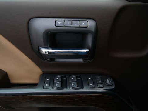 Used 2019 GMC Sierra 2500 Denali w/ Duramax Plus Package image 36