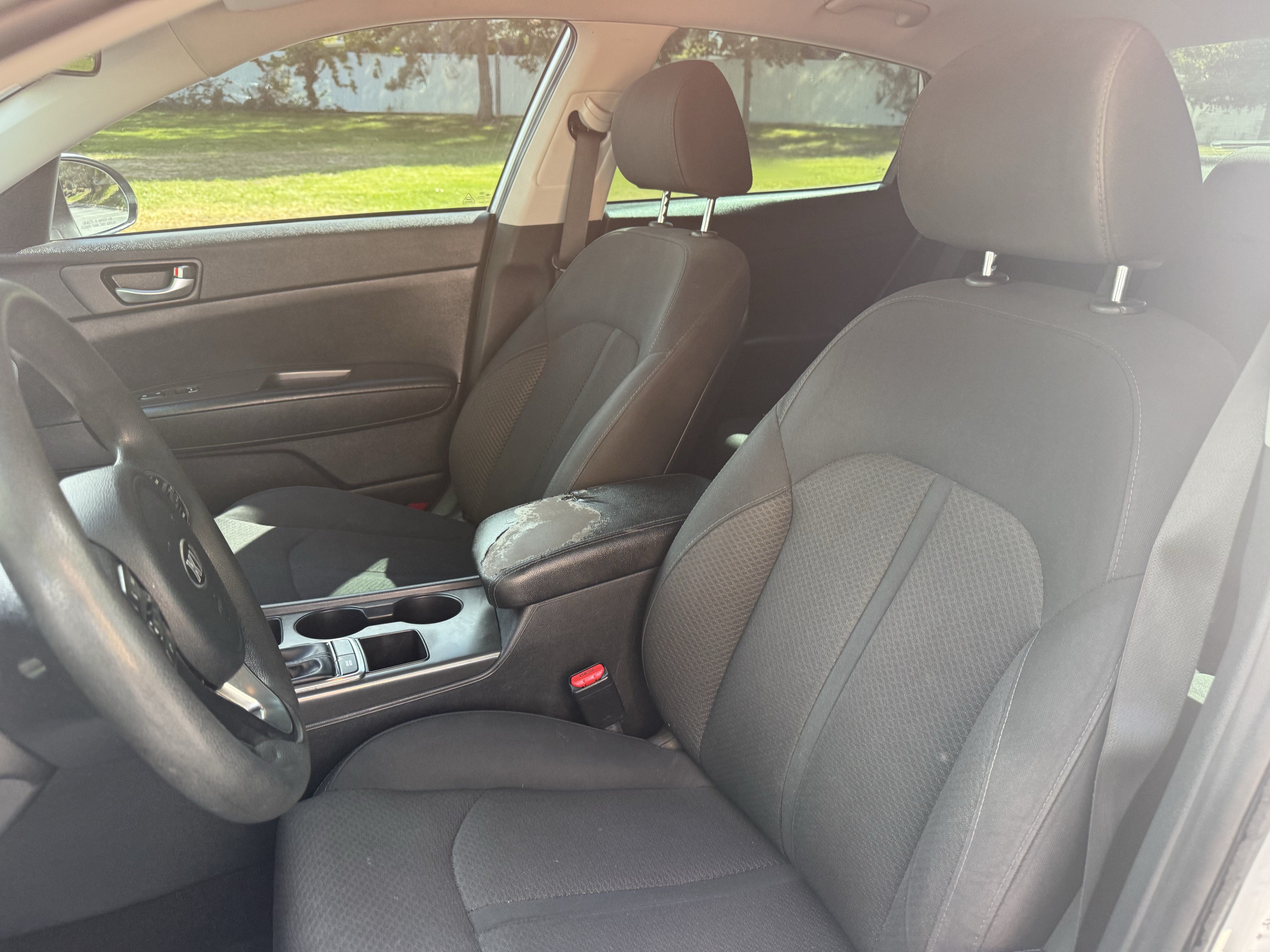 Used 2017 Kia Optima LX FWD image 19