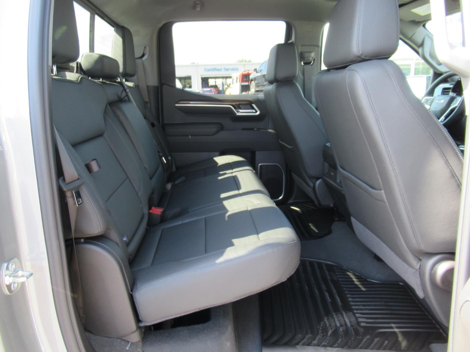 New 2026 Chevrolet Silverado 1500 RST w/ Safety Package AWD/4WD image 30