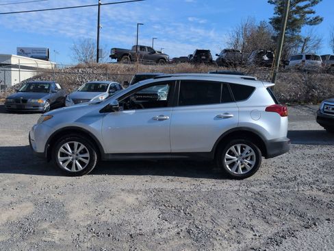 Used 2015 Toyota RAV4 Limited image 5