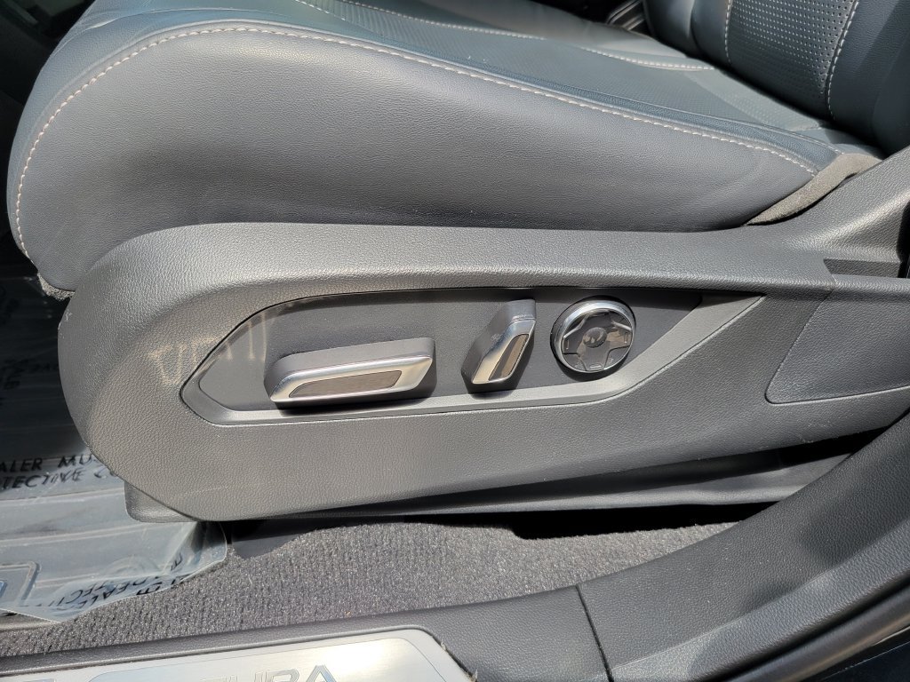 Used 2025 Acura RDX w/ Technology Package AWD/4WD image 19