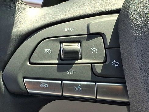 Used 2023 Cadillac XT4 Luxury AWD/4WD image 22