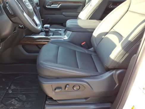 New 2026 GMC Sierra 1500 Elevation w/ Elevation Premium Package image 13