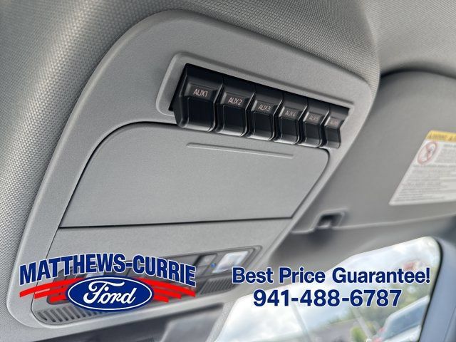 New 2026 Ford F250 XLT w/ FX4 Off-Road Package AWD/4WD image 23