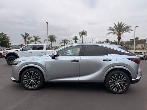 Used 2024 Lexus RX 350 w/ Convenience Package AWD/4WD image 4