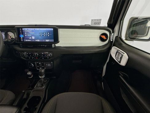 Used 2024 Jeep Wrangler Unlimited Sport AWD/4WD image 20