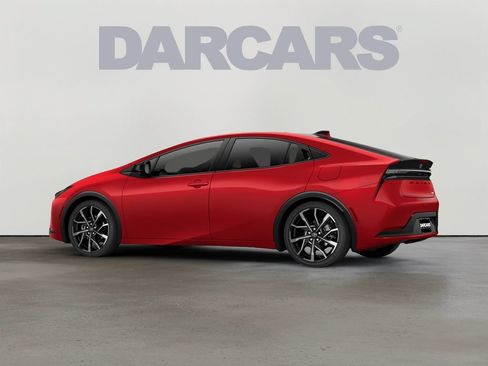 New 2027 Toyota Prius Plug-In Hybrid FWD image 5