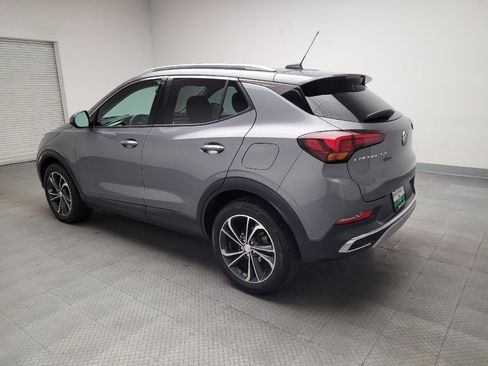 Used 2020 Buick Encore GX Essence image 5
