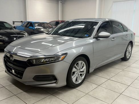 Used 2019 Honda Accord LX image 3