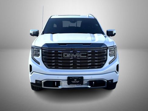Used 2024 GMC Sierra 1500 Denali Ultimate image 2