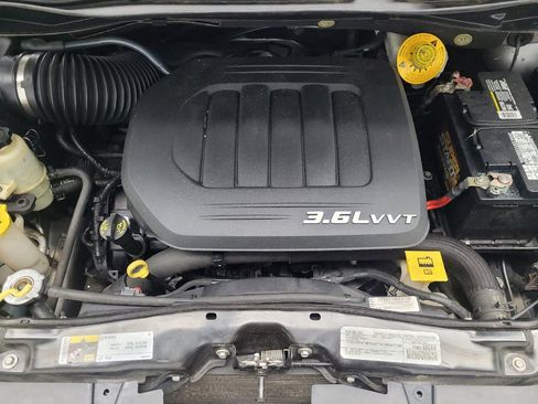 Used 2017 Dodge Grand Caravan SE w/ Power Window Group FWD image 30