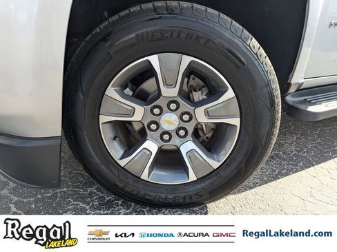 Used 2020 Chevrolet Colorado Z71 image 30