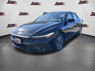 Used 2024 Hyundai Elantra SEL FWD 360° Tour