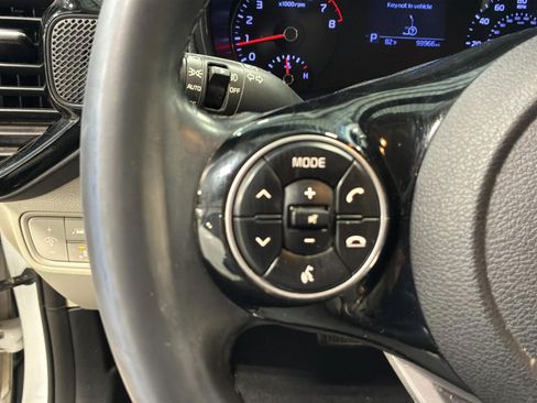 Used 2020 Kia Soul EX FWD image 9