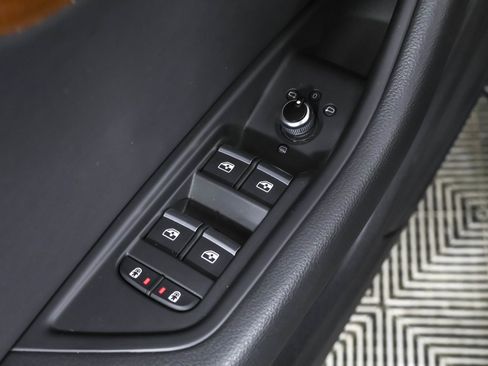 Used 2023 Audi A5 2.0T Premium w/ Convenience Package image 36