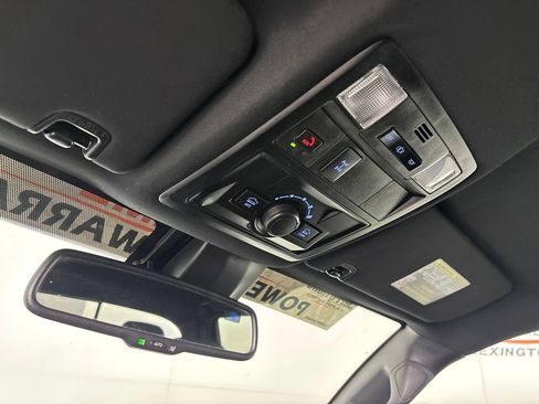 Used 2023 Toyota Tacoma TRD Off-Road AWD/4WD image 22