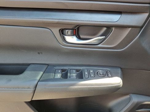 Used 2025 Honda CR-V EX image 13