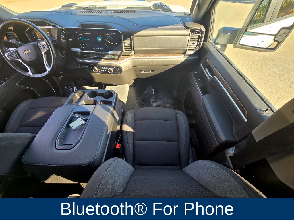 Used 2025 Chevrolet Silverado 2500 LT w/ Convenience Package AWD/4WD image 17
