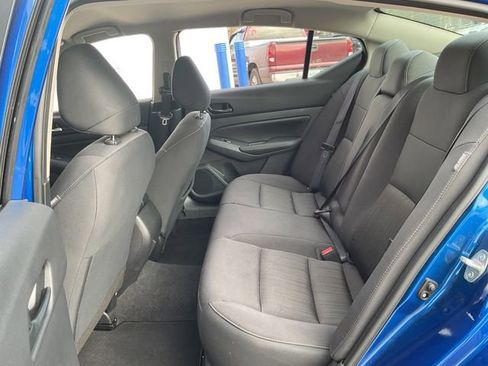 Used 2024 Hyundai Elantra SE image 9