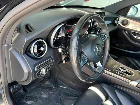 Used 2018 Mercedes-Benz C 300 Sedan image 16