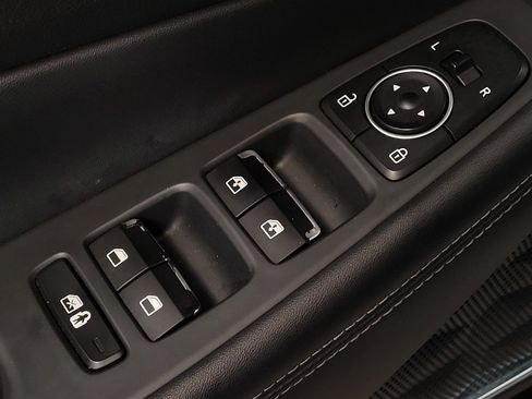Used 2023 Hyundai Santa Fe SEL w/ Premium Package FWD image 27
