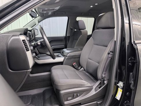 Used 2017 Chevrolet Silverado 1500 LT w/ Midnight Edition AWD/4WD image 13