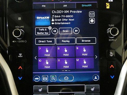 Used 2020 Subaru Outback Premium image 12