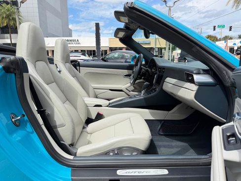 Used 2017 Porsche 911 Carrera 4S image 42