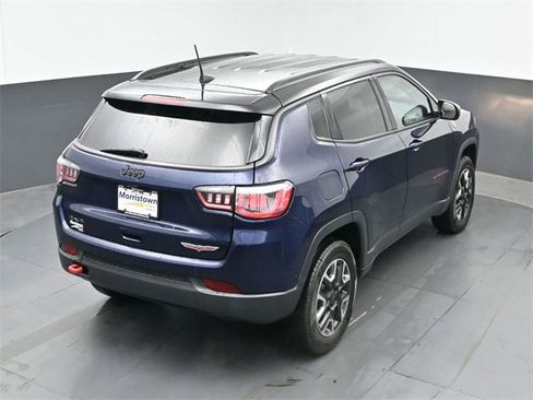 Used 2019 Jeep Compass Trailhawk image 34