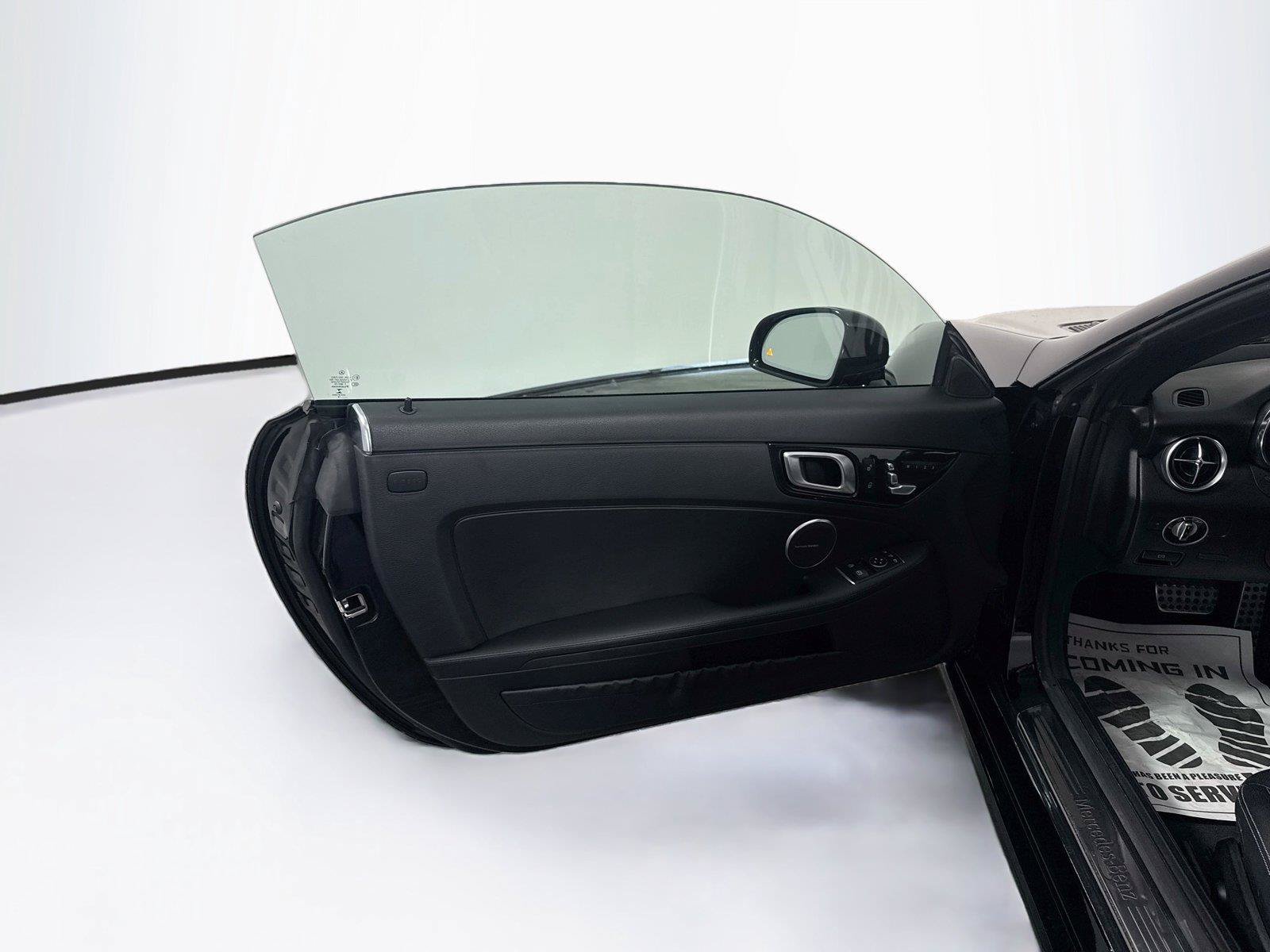Used 2019 Mercedes-Benz SLC 300 image 9