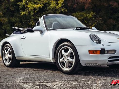 Used 1997 Porsche 911 Carrera image 44