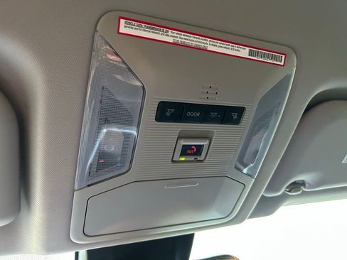 Used 2024 Toyota RAV4 LE image 27