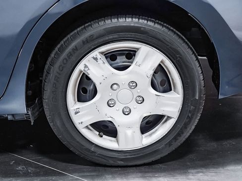Used 2016 Toyota Corolla LE w/ Body Protection Package #1 FWD image 10