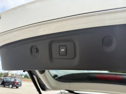 Used 2017 INFINITI QX60 Luxe w/ Premium Plus Package AWD/4WD image 24