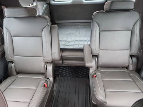 Used 2024 GMC Yukon Denali w/ Max Trailering Package AWD/4WD image 28